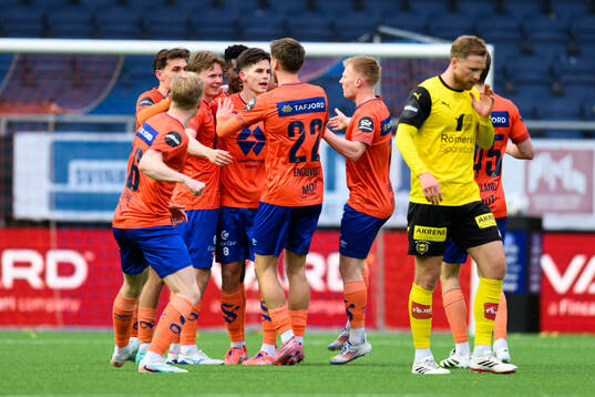 Kristian Lonebu of Aalesund celebrates 1-0