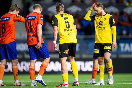 Håkon Hammer and Olafus Gudmundsson of Aalesund and Sander