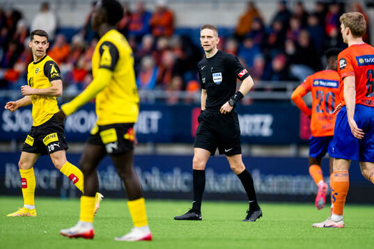 Referee Espen Eskås