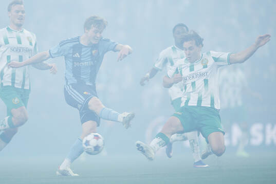 Djurgårdens Bo Hegland och Hammarbys Hampus Skoglund
