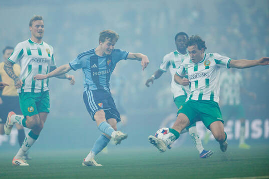 Djurgårdens Bo Hegland och Hammarbys Hampus Skoglund