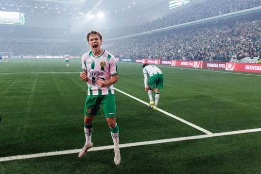 Hammarbys Markus Karlsson jublar