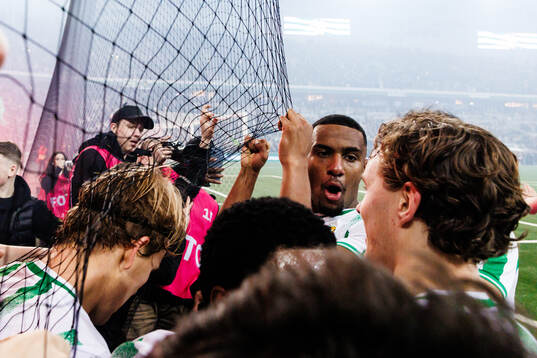 Hammarbys Paulos Abraham jublar