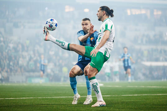 Djurgårdens Piotr Johansson och Hammarbys Hammarbys Nikola