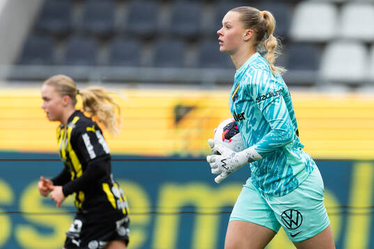 AIKs målvakt Emilia Dannbäck