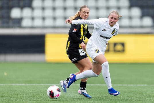 Häckens Pernille Sanvig och AIKs Nova Selin