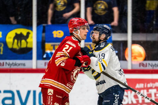 Kalmars Matthew Struthers och Södertäljes Hampus Harlestam