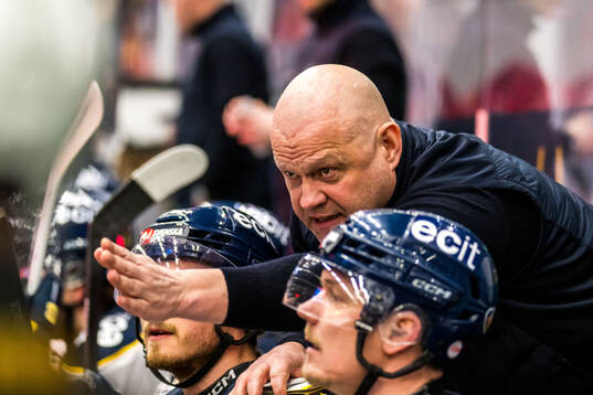Södertäljes tränare Andreas Johansson