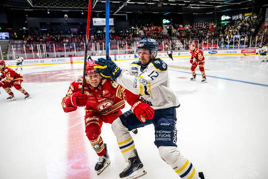 Kalmars Eddie Levin och Södertäljes Viktor Liljegren