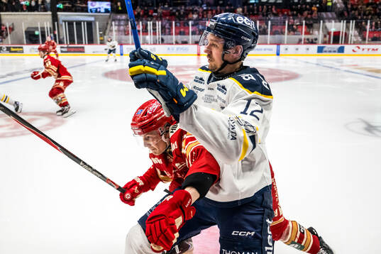 Kalmars Eddie Levin och Södertäljes Viktor Liljegren