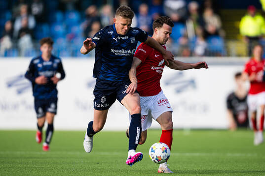 Julius Mar Juliusson of Kristiansund and Felix Horn Myhre