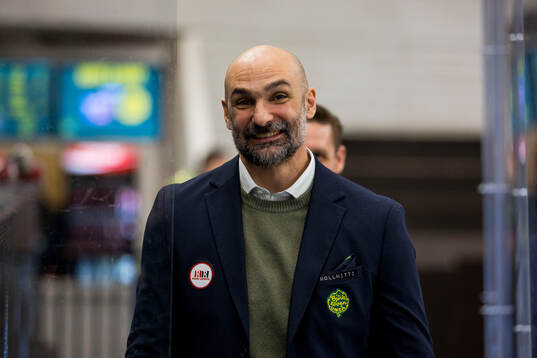 Björklövens assisterande tränare Daniel Rahimi