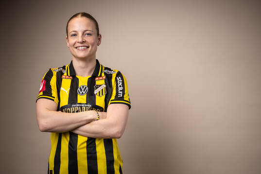 Anna Anvegård, Häcken