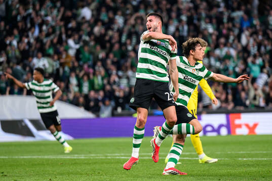 Gonçalo Inácio of Sporting celebrates