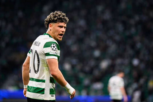 Maximiliano Araújo of Sporting