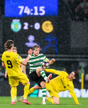 Morten Hjulmand of Sporting and Sondre Brunstad Fet of
