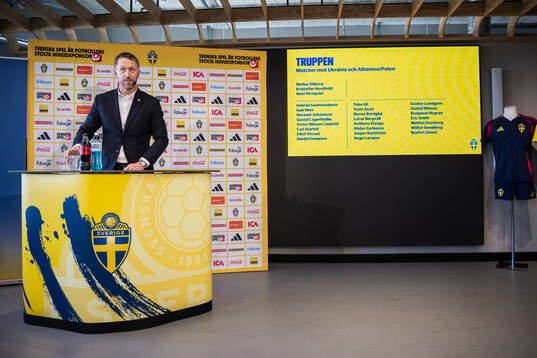 Bläddra bland fler bilder av Football, Sweden, Press conference