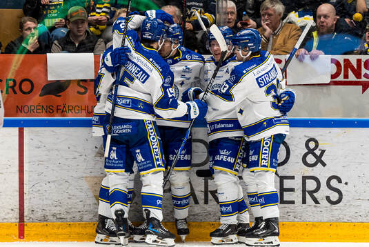 Leksands Michael Lindqvist jublar