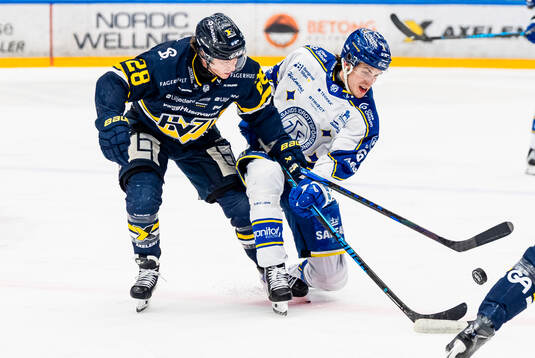 HV71s Justin Glenn Kloos och Leksands Alexander Lundqvist