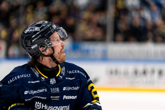HV71s Mattias Tedenby