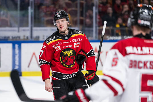 Luleås Oskari Laaksonen deppar 0-1