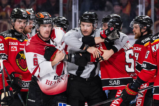 Örebros Filip Berglund och Luleås Markus Nurmi