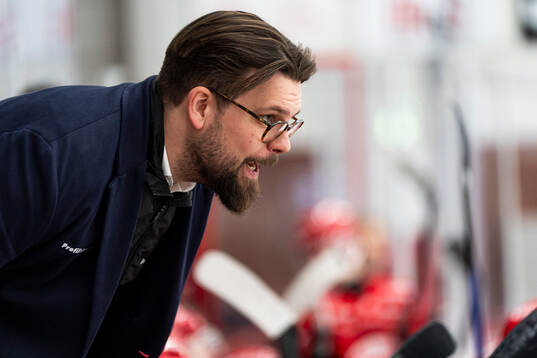 Troja/Ljungbys assisterande tränare Tobias Törnkvist