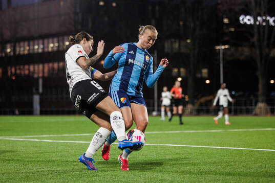 Häckens Tabby Tindell och Djurgårdens Elin Westlund