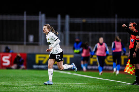 Häckens Anna Anvegård byts in