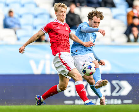 Kalmars Carl Gustafsson och Malmö FFs Anton Höög