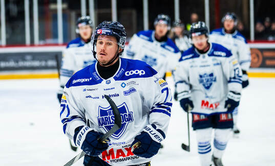 Karlskogas Adam Rockwood jublar