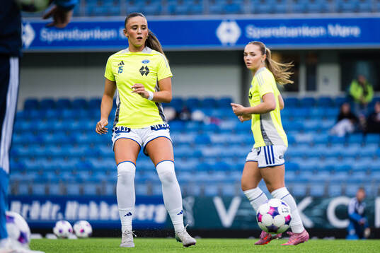 Emma Sæther of Molde warms up