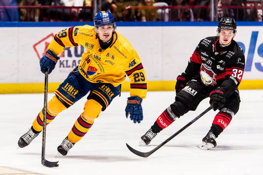 Djurgårdens Håvard Salsten och Malmö Redhawks Joona