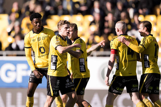 Elfsborgs spelare jublar