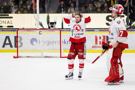 Troja/Ljungbys målvakt Jonathan Stålberg deppar