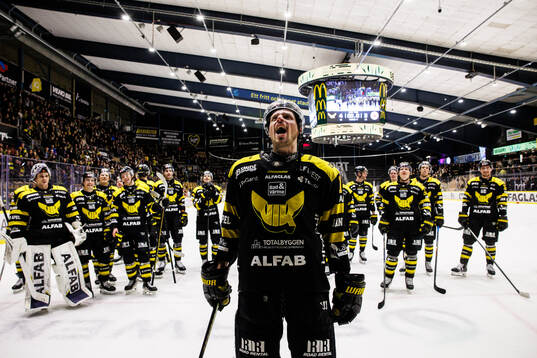 Västerås Jimmie Jansson jublar