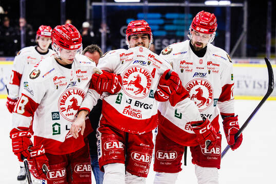 Troja/ Ljungbys Albin Nilsson har ont