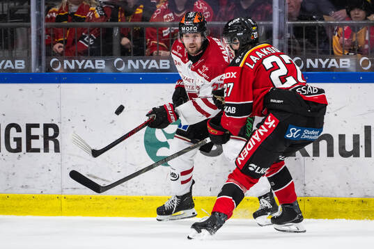 Örebros Teemu Turunen och Luleås Oskari Laaksonen