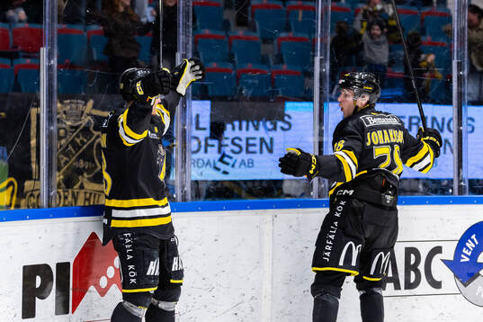 AIKs Oliver Johansson jublar