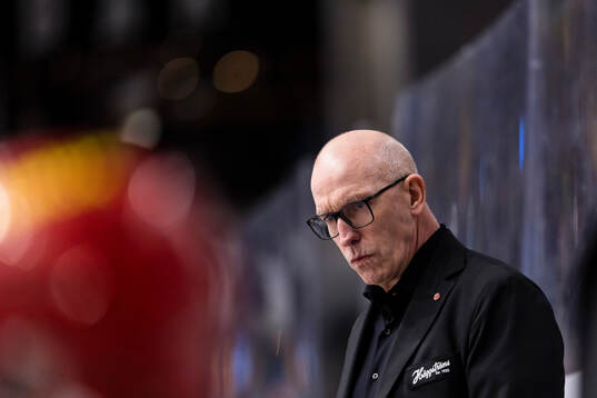 Modos huvudtränare Fredrik Andersson