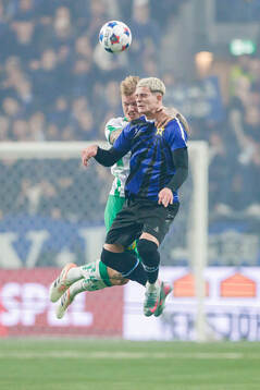 Sirius Robbie Ure och Hammarbys Victor Eriksson