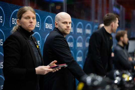Brynäs tränare Filip Eriksson