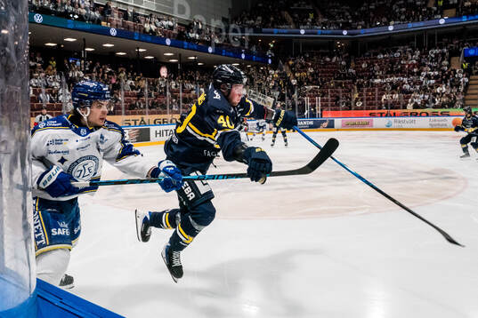 HV71s Oskar Stål-Lyrenäs