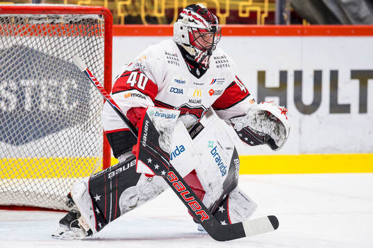 Malmö Redhawks målvakt Oskar Blomgren