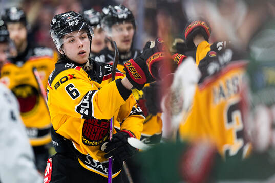 Luleås Isac Hedqvist jublar