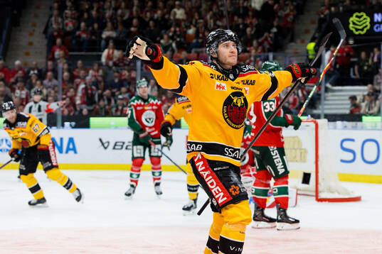 Luleås Anton Levtchi jublar