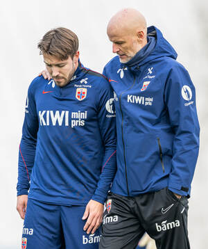 Fredrik André Bjørkan and Ståle Solbakken, head coach of