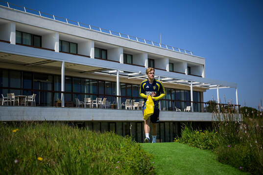 Lucas Bergvall of the Swedish national football team