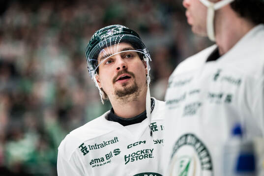Färjestads David Tomasek