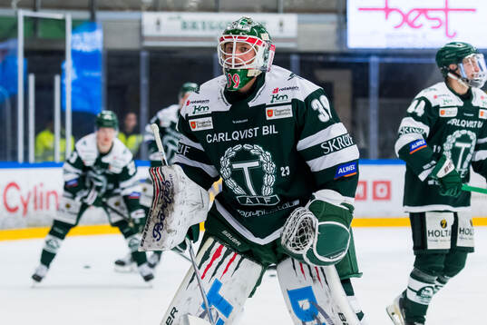 Tingsryds AIFs målvakt Emil Cederlund